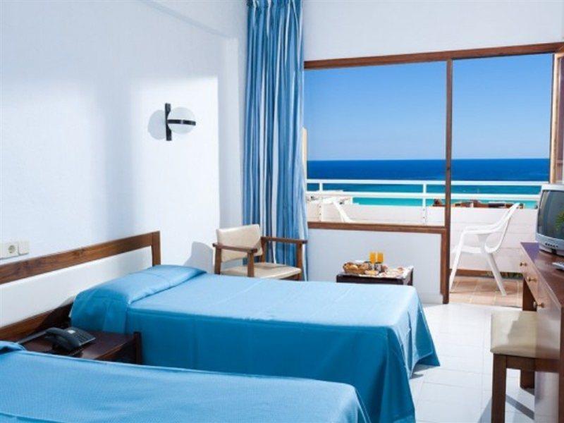 Отель Bluesea Cala Millor Кала Миллор Экстерьер фото